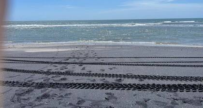 Cozy Corner With Pool Minutes Away From the Beach