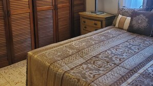 Room - Cozy Corner With Pool Minutes Away From the Beach (Chame)