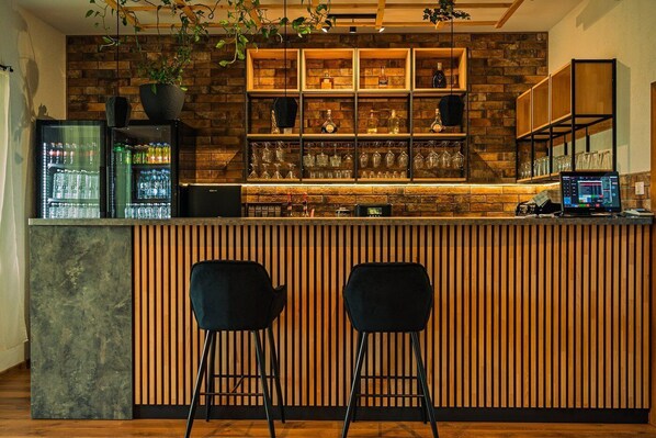 Bar (on property) - Nature Nest (Bran)