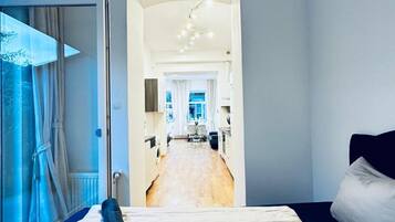 2 Schlafzimmer, Bügeleisen/Bügelbrett, Bettwäsche