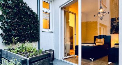 Lovely 2BR for 5 | Peaceful & Central Stay
