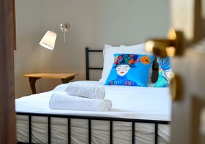 1 bedroom, iron/ironing board, travel cot, free WiFi