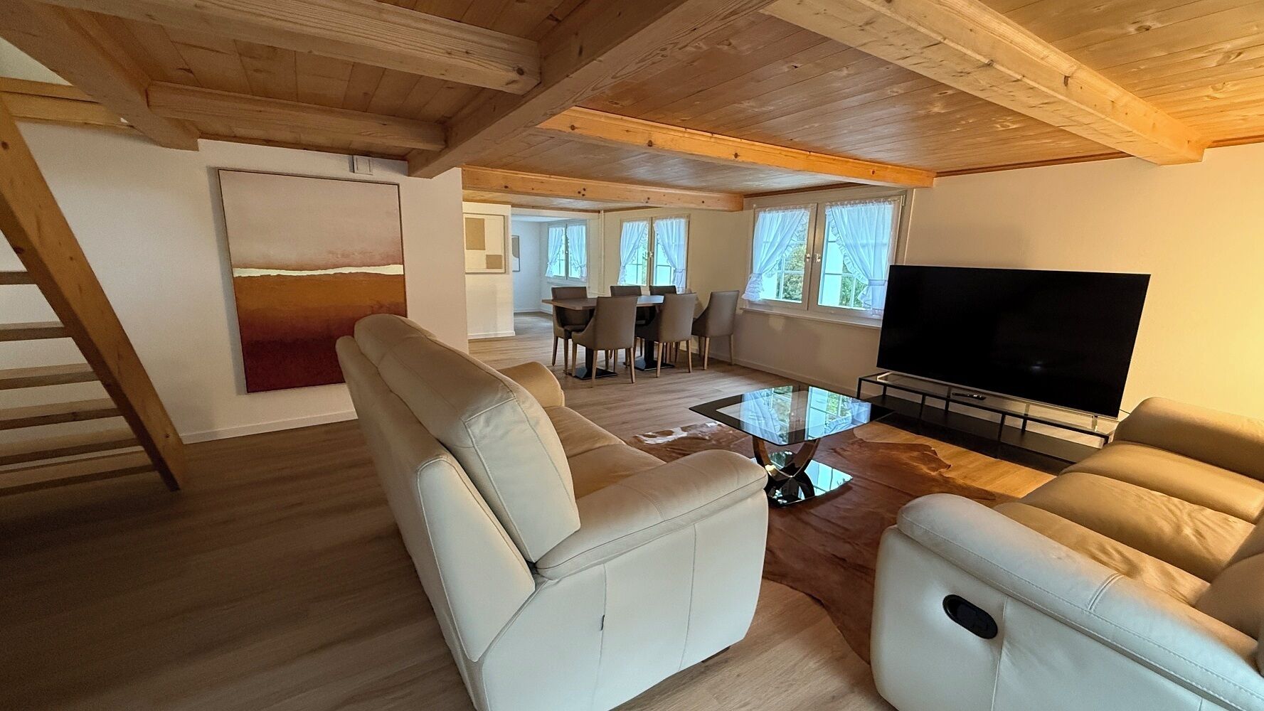 高级公寓 | 起居区