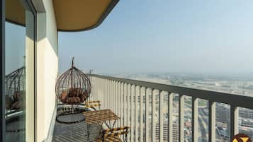 Luxury Apartment, Balcony, Harbour View