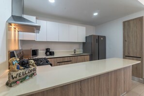 Mikrowelle, Ofen, Herdplatte