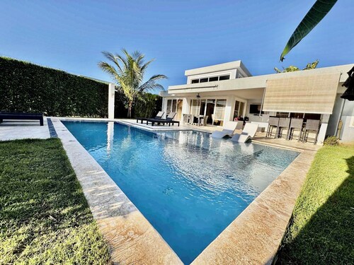 CASA COCO - TESORO Premium 3 Bedroom @ Casa Linda