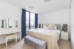 Apartment | Iron/ironing board, free WiFi