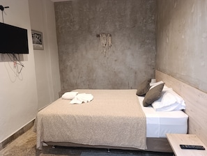 Room, 1 Bedroom, Patio, Pool View | 1 bedroom