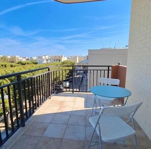 Appartamento, balcone, vista parco | Terrazza/patio