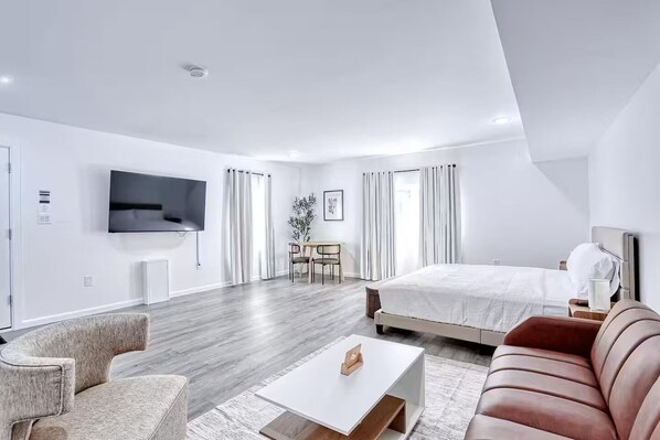 1 chambre, fer et planche à repasser, Wi-Fi, draps fournis