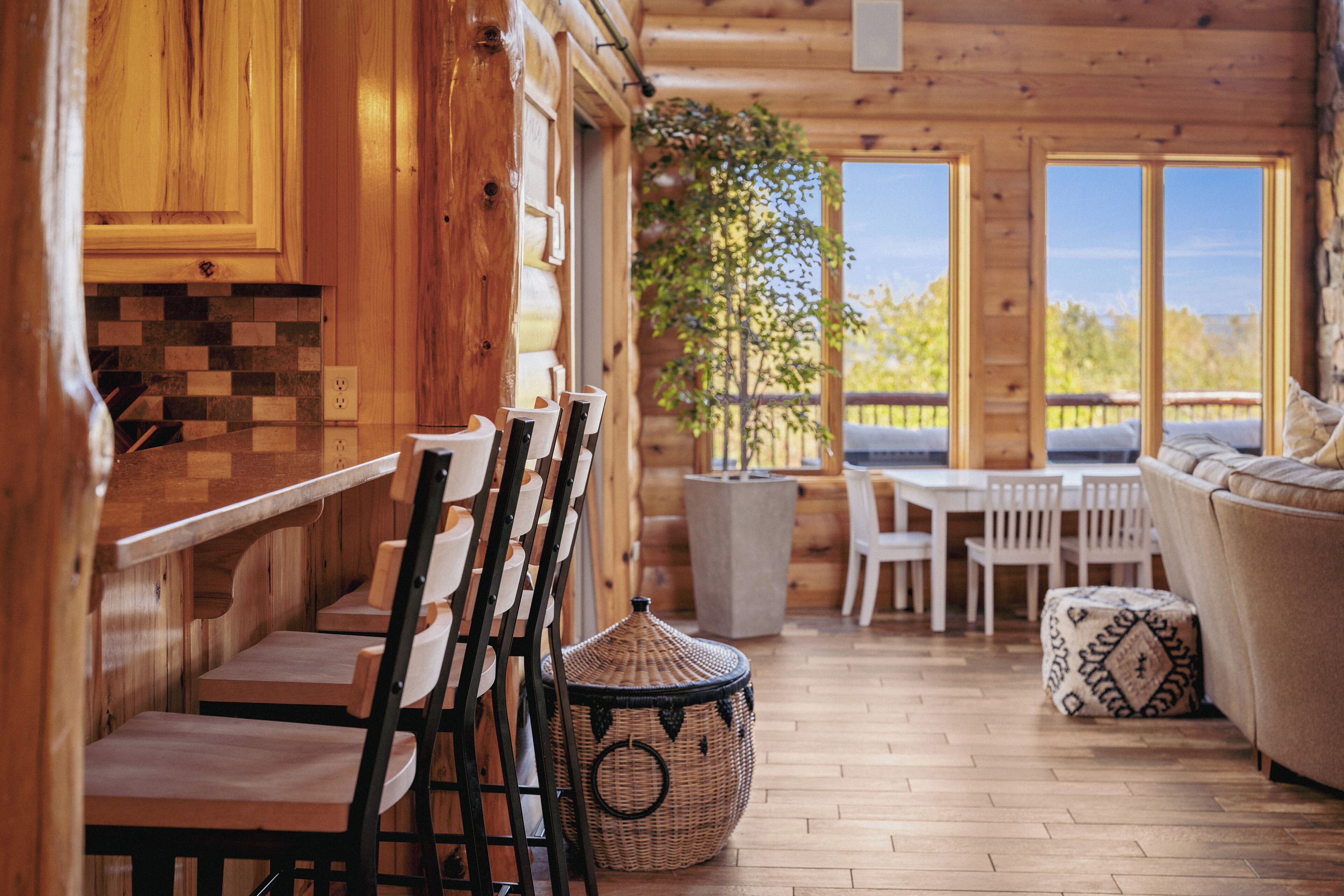 المنشأة من الداخل