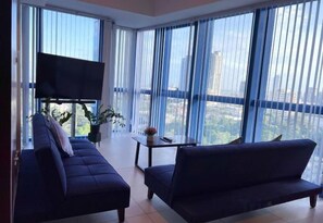 Living area - The City Escape (Cebu City)