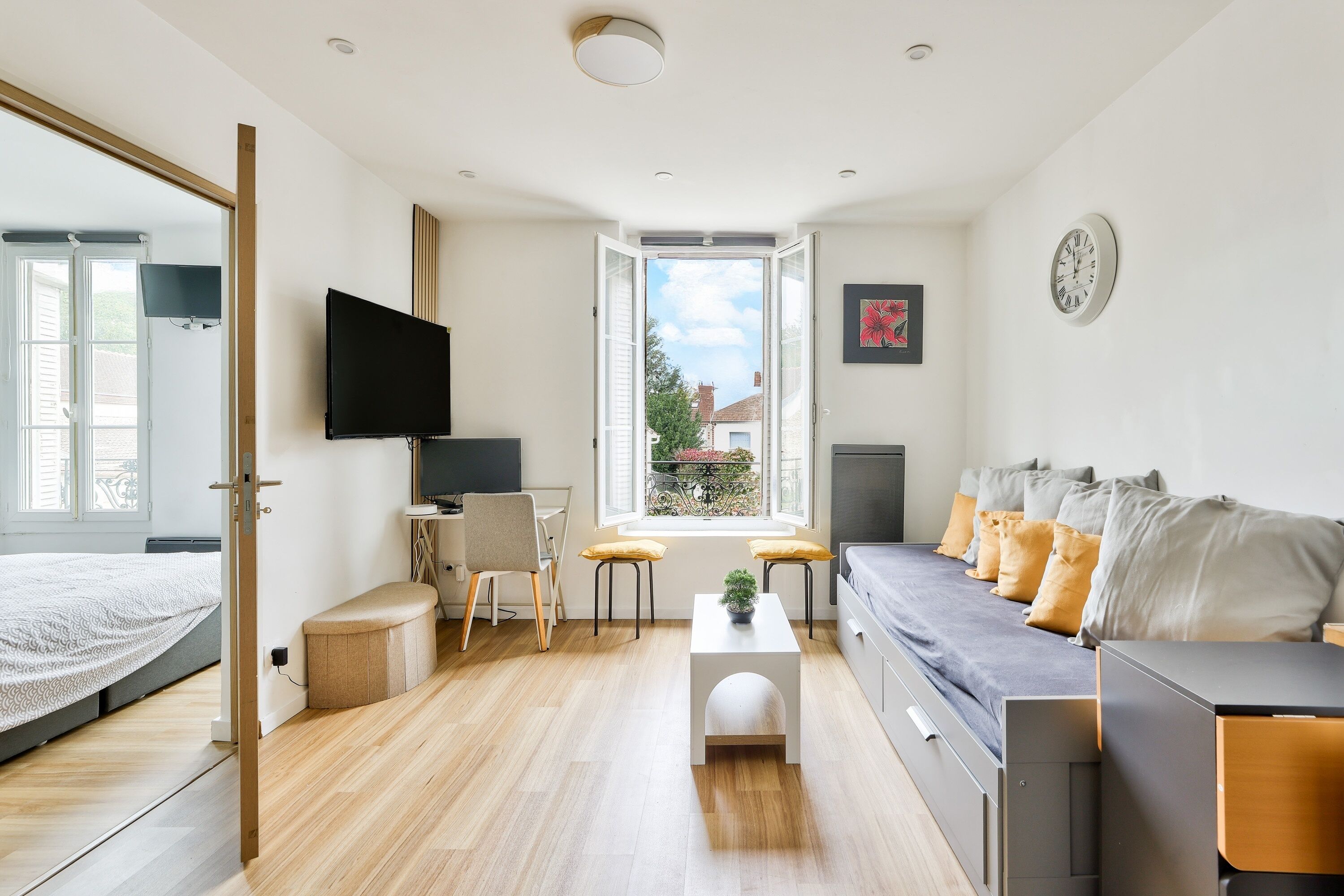 2 chambres, fer et planche à repasser, Wi-Fi gratuit, draps fournis