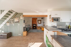 Fridge, microwave, oven, dishwasher - Hent Ar Mor - Maison avec jardin (Baden)