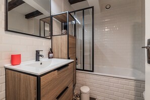 Haartrockner, Handtücher