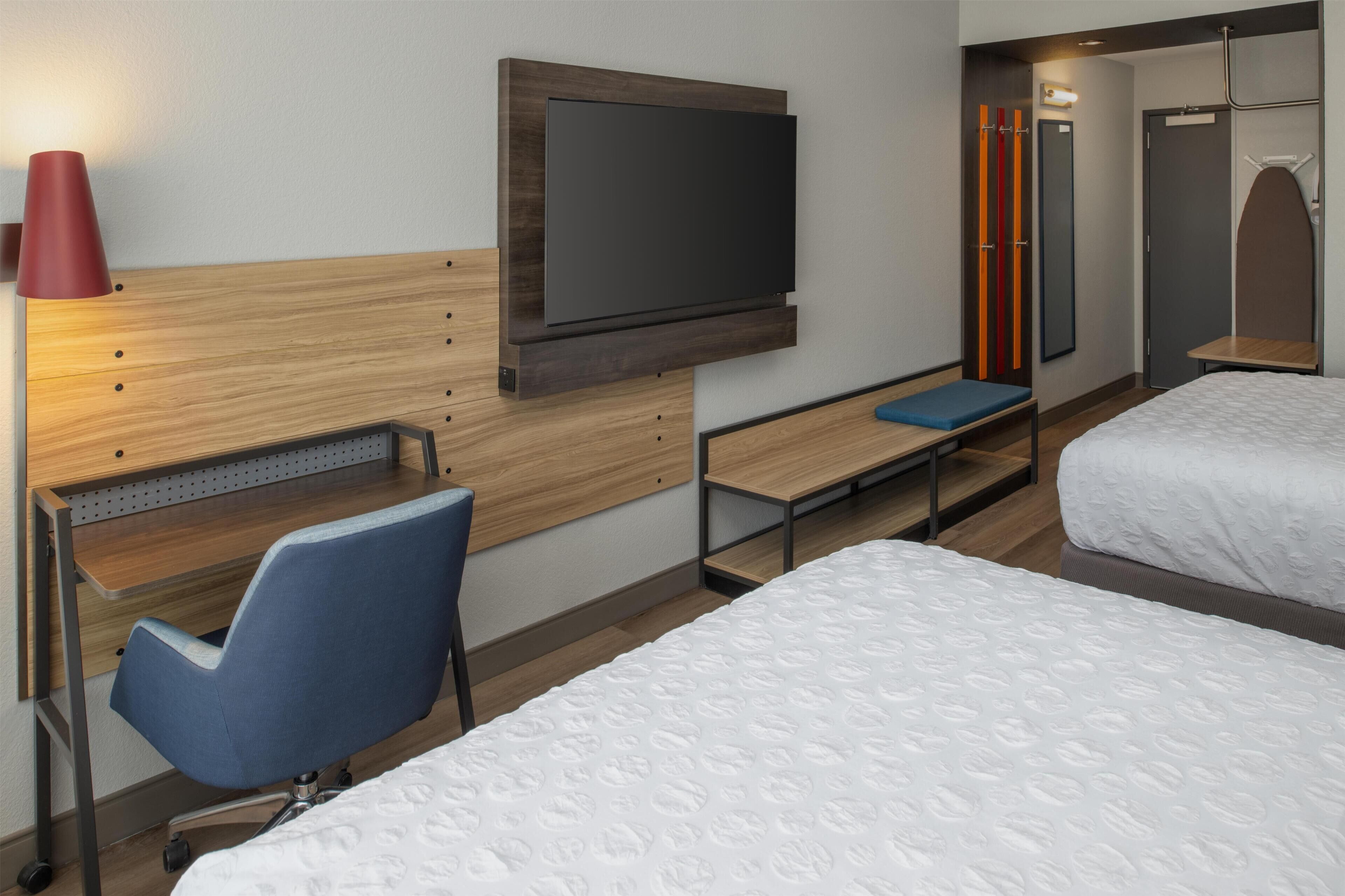 Room, 2 Queen Beds | Iron/ironing board, WiFi (free), bed sheets