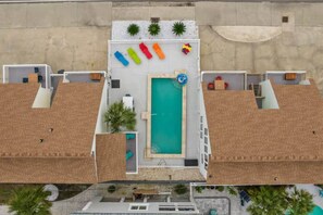 Exterior - Beach Buddies 3 with pool (North Myrtle Beach)