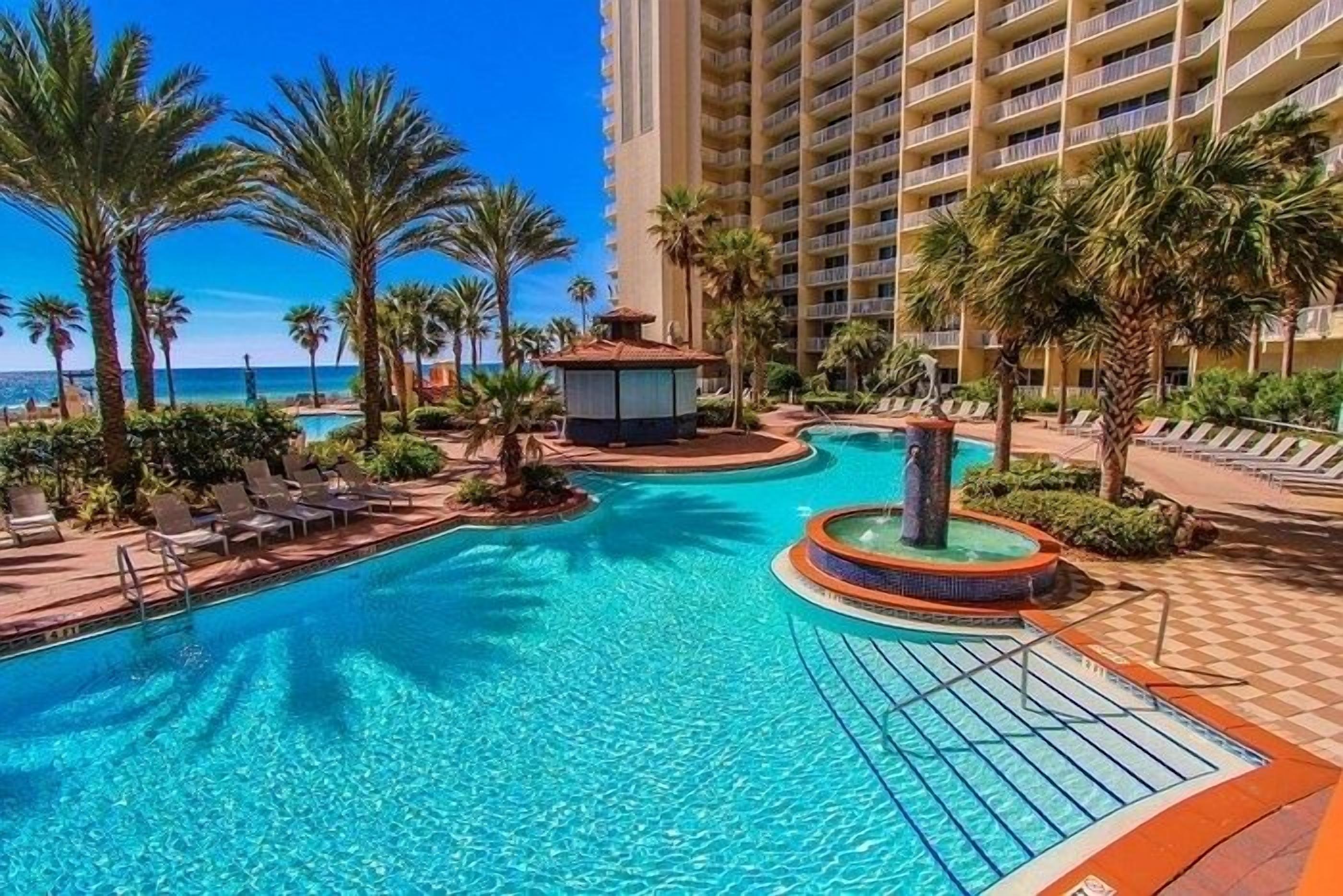 Innenpool, Außenpool