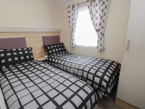 2 habitaciones, decoración personalizada y muebles diferentes