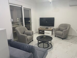 Smart TV - Between sea and mountains, in the countryside (Golubovci)