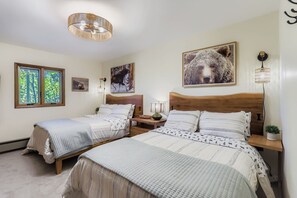 3 bedrooms, desk, iron/ironing board, free WiFi