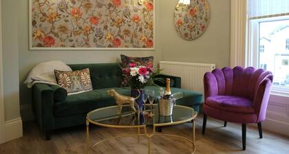 Apartment 5 - The Promenade