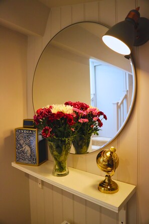 Interior detail - Apartment 6 - The Penthouse (Southport)