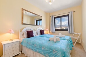 2 bedrooms, free WiFi - Marina Real Port View 2457 (Manilva)