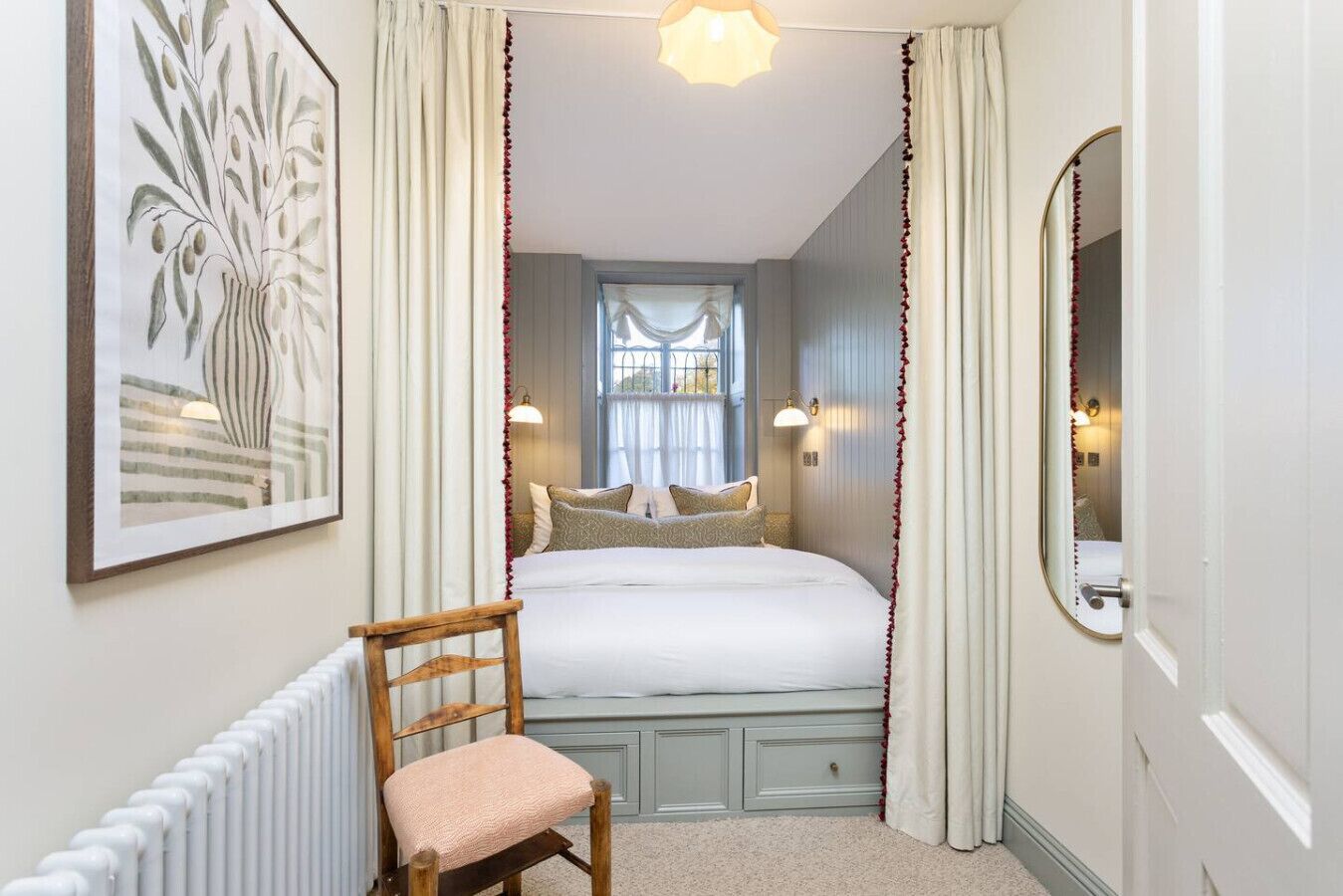 4 bedrooms, iron/ironing board, travel crib, WiFi