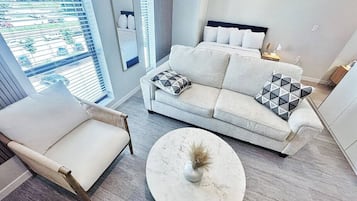 1 habitación, wifi y ropa de cama