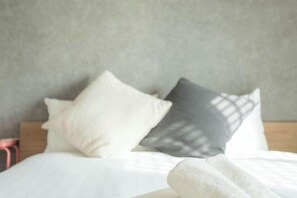 Room - REPOS tsuruhashi-3 bedrooms, up to 8 people, 6 minutes walk to Tsuruhashi Station (Osaka)