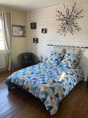 2 bedrooms, WiFi, bed sheets - Ideal House for 24 Hours of Le Mans – 15-Min Walk to Circuit & Expo Center (Le Mans)