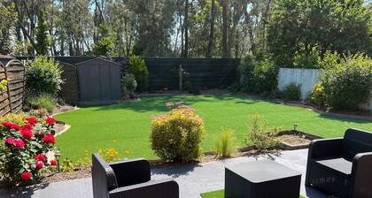 Guest House 'Maison Maurice' with Private Terrace, Private Garden and Wi-Fi