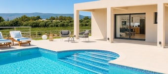 Villa Pinelopi Tria - Two Bedroom Villa, Sleeps 5