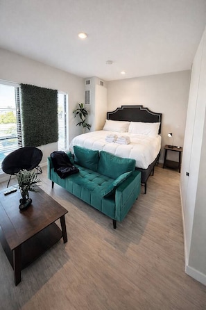 1 bedroom, WiFi, bed sheets