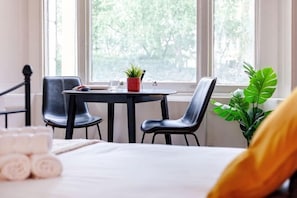 Room - Bayswater Bliss Studio (London)