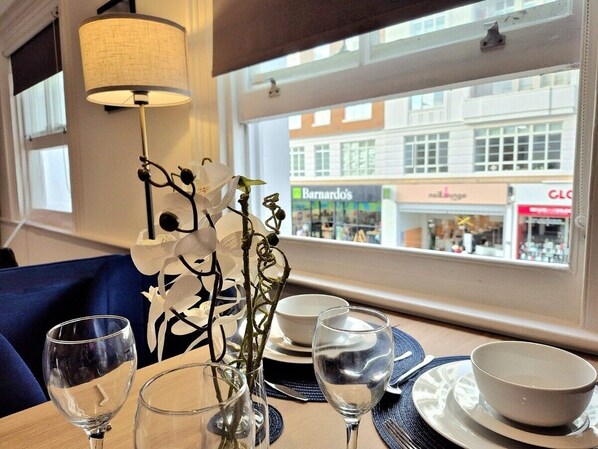 تناول الطعام