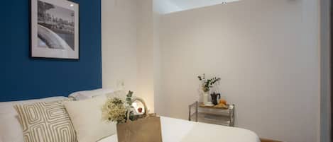 2 bedrooms