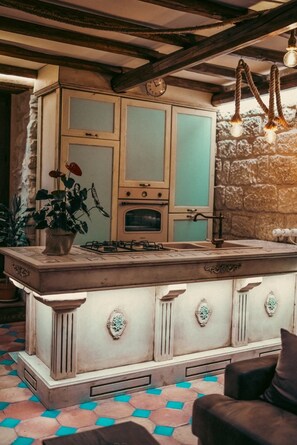 Interior - La Dimora di Pietra - Madonie Suite & Garden (Blufi)