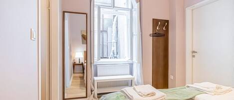 1 bedroom, iron/ironing board, WiFi, bed sheets