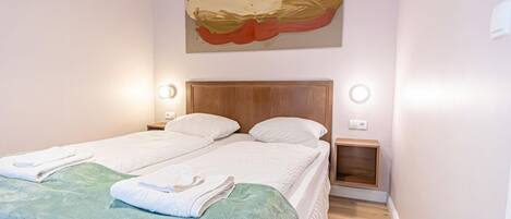 6 makuuhuonetta, Wi-Fi, vuodevaatteet