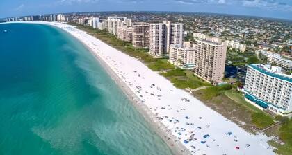 1/1 Relaxing Retreat in Sunny Bonita Springs