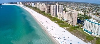 1/1 Relaxing Retreat in Sunny Bonita Springs