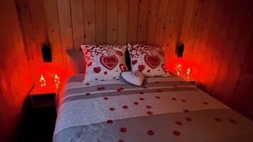 Alpehytte – comfort, utsikt mot innsjø | Wi-fi (inkludert)