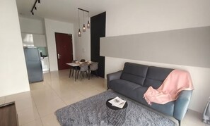 Living area - 8 Scape New Big Pool Homestay ByStay (Johor Bahru)
