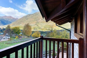 Property grounds - Room 'Locanda San Martino Camera 1' with Mountain View (Cavizzana)