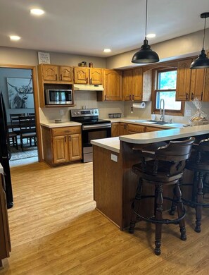 Microwave, oven, stovetop, dishwasher