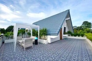 Exterior - Golf Standalone Pool Villa (Pattaya)