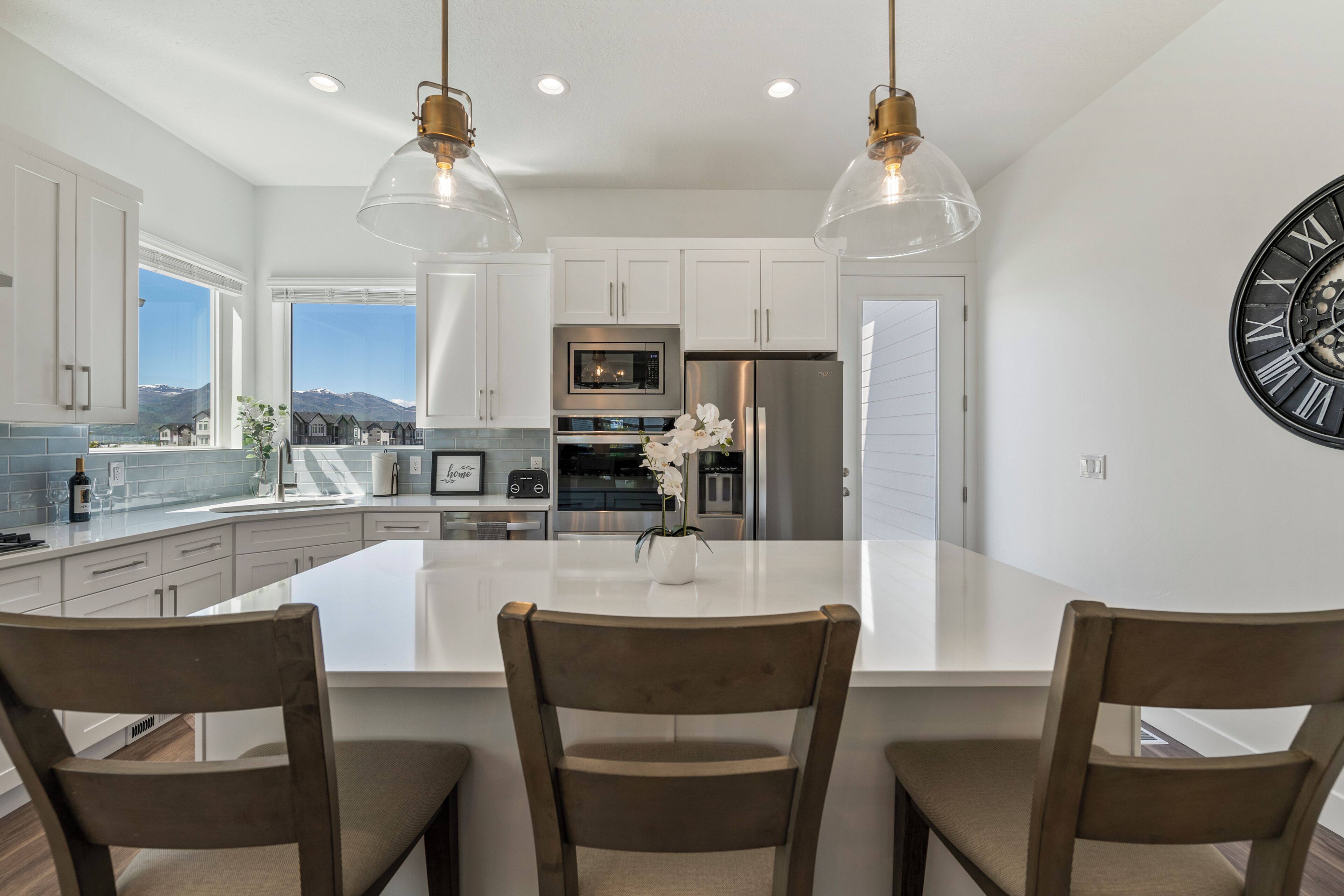 Mikrowelle, Ofen, Herdplatte, Geschirrspüler