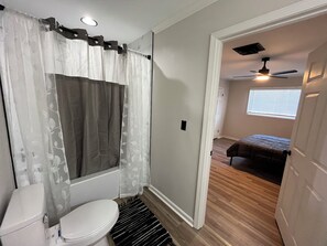 4 Schlafzimmer, WLAN, Bettwäsche